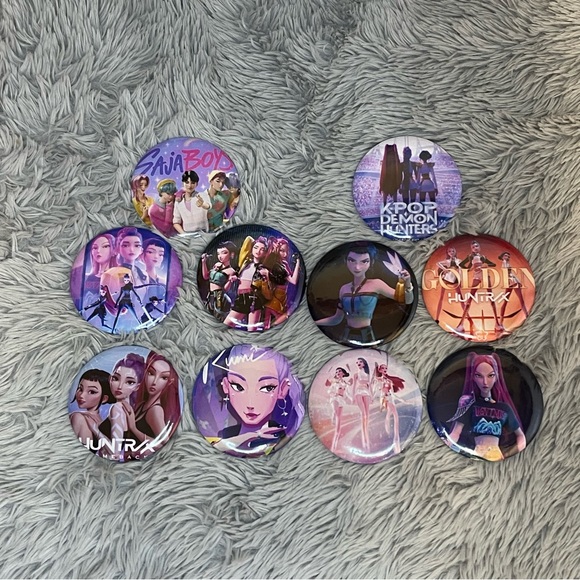 Other - Set of 10 Kpop Demon Hunters 2.25inch Pin Set